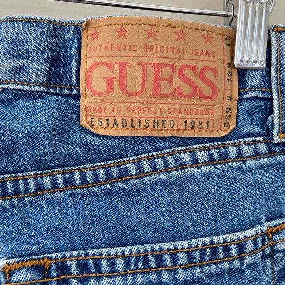 Vintage 90’s GUESS Mid-Rise Bootcut Medium Wash Jean - Picture 2 of 7